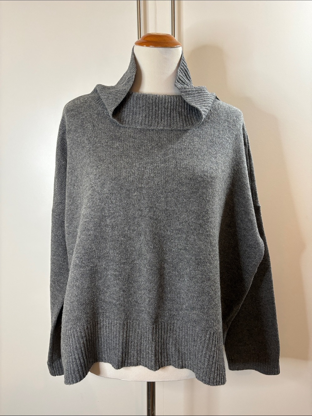 Eileen Fisher Wool & Cashmere Charcoal Gray Funnel Collar Knit Box Sweater L